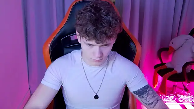 DanyDavis online show from 12, 4, 2026