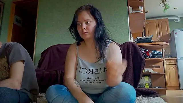 SweetPiggyx online show from 14, 4, 2026