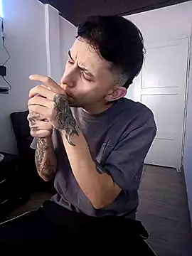 Snapshot of Chris__Jones chatting on 16, 12, 2025 Chris Jones online show from 16, 12, 2025