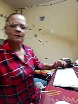 Snapshot of katrina_perez chatting on 13, 9, 2025 katrina perez online show from 13, 9, 2025