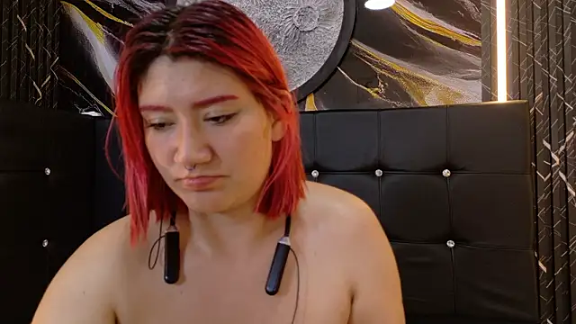 Cerecitaa02  online show from 6, 3, 2026