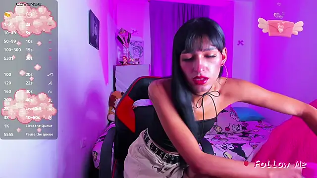 SkylerBennet online show from 6, 4, 2026