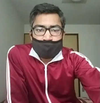 Snapshot of SunkLupus chatting on 5, 4, 2026 SunkLupus online show from 5, 4, 2026