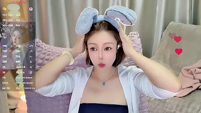 Snapshot of Meng-MM chatting on 12, 10, 2025 Meng-MM online show from 12, 10, 2025