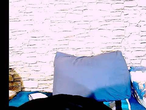 IndianPleasurez1 online show from 17, 10, 2025