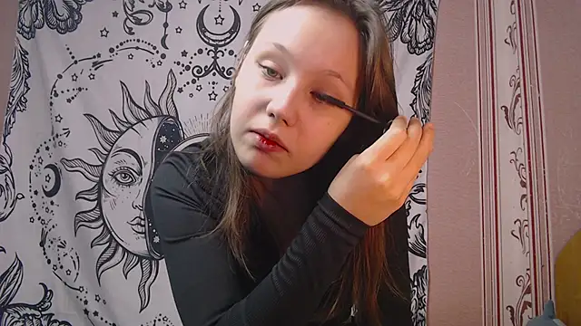 Snapshot of Thighswithspikes chatting on 19, 9, 2025 Thighswithspikes online show from 19, 9, 2025