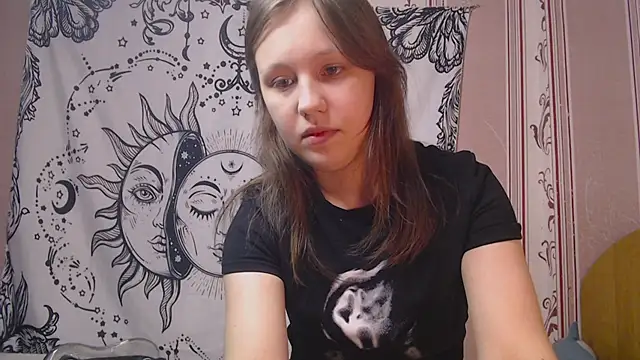 Snapshot of Thighswithspikes chatting on 23, 9, 2025 Thighswithspikes online show from 23, 9, 2025