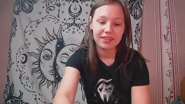 Snapshot of Thighswithspikes chatting on 25, 9, 2025 Thighswithspikes online show from 25, 9, 2025