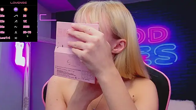 AlessiaCroft online show from 17, 10, 2025