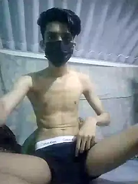 HannanKhan25 online show from 18, 9, 2025