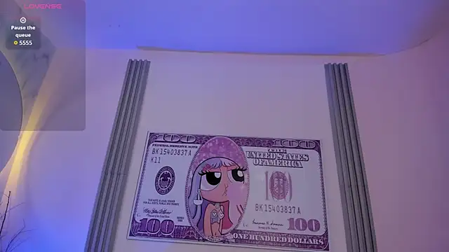 Dulce Quintana online show from 15, 9, 2025