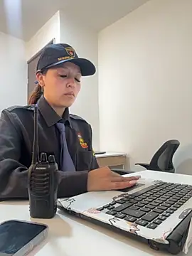 Snapshot of MELODY__06 chatting on 25, 11, 2025 MELODY 06 online show from 25, 11, 2025