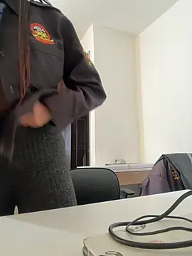 Snapshot of MELODY__06 chatting on 26, 11, 2025 MELODY 06 online show from 26, 11, 2025