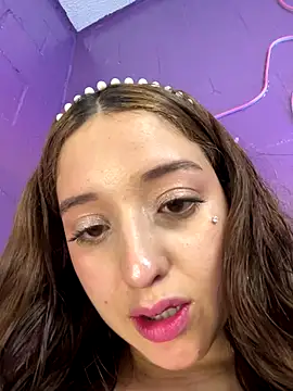 Baby  Otaku online show from 13, 9, 2025