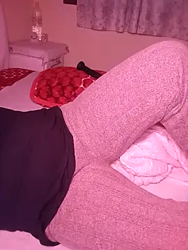 Snapshot of charam-38 chatting on 13, 11, 2025 charam-38 online show from 13, 11, 2025