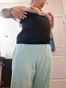 Snapshot of kinkikatie69 chatting on 7, 11, 2025 kinkikatie69 online show from 7, 11, 2025