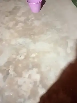 Snapshot of luuiss12 chatting on 7, 10, 2025 luuiss12 online show from 7, 10, 2025