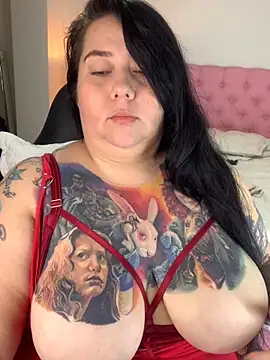 Snapshot of kai_cenat chatting on 24, 10, 2025 kai cenat online show from 24, 10, 2025