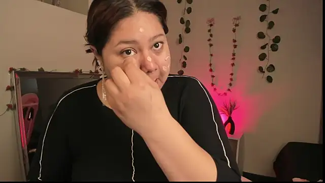 Snapshot of Paprika_ chatting on 30, 9, 2025 Paprika online show from 30, 9, 2025