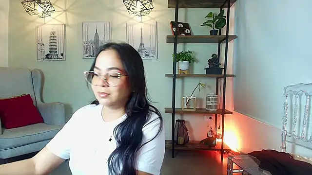  Victoria Collins online show from 5, 3, 2026