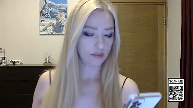 Wild Silk Desire online show from 4, 10, 2025