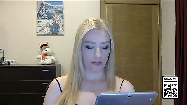 Wild Silk Desire online show from 14, 11, 2025