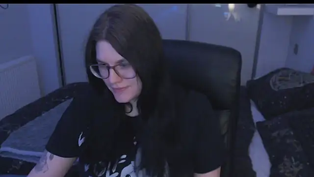 Snapshot of GothSuccubusBabe chatting on 15, 2, 2026 GothSuccubusBabe online show from 15, 2, 2026