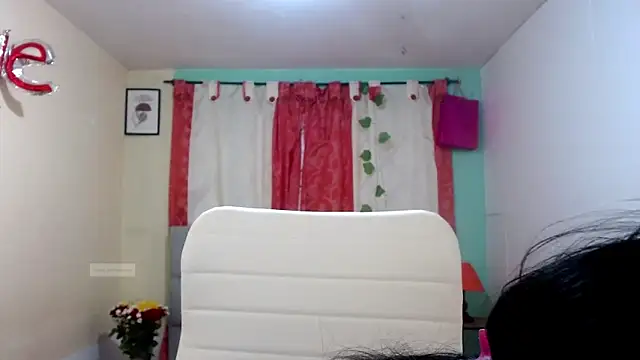 vale miel online show from 10, 11, 2025