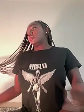 Snapshot of alissradiante1 chatting on 14, 2, 2026 alissradiante1 online show from 14, 2, 2026