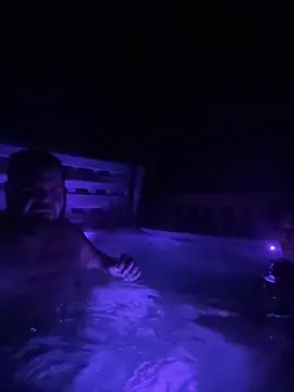 Snapshot of weready79 chatting on 21, 9, 2025 weready79 online show from 21, 9, 2025