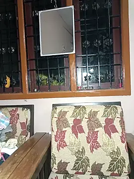 Isha Sax online show from 13, 9, 2025