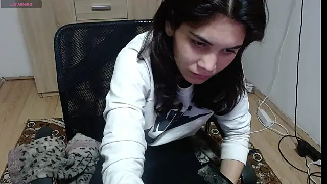 MalloryMyers online show from 30, 11, 2025