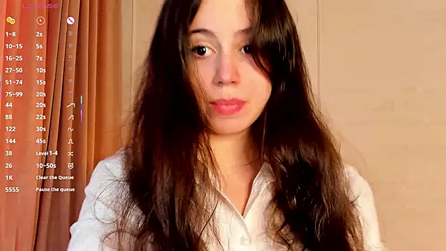 Snapshot of JulianaChapel chatting on 16, 9, 2025 JulianaChapel online show from 16, 9, 2025