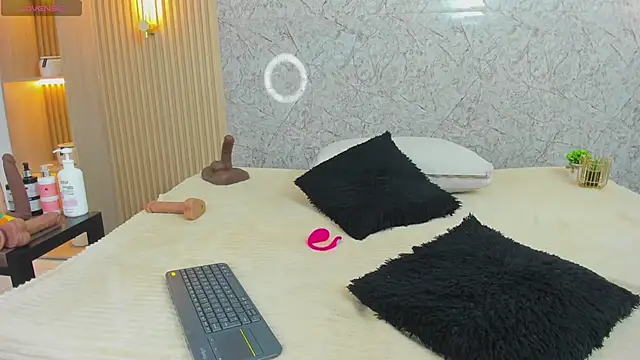 Antonella west online show from 1, 6, 2026
