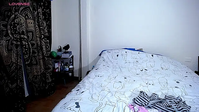 Violet Bosh online show from 29, 9, 2025