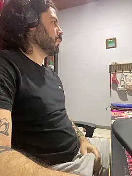 Snapshot of uto857 chatting on 29, 9, 2025 uto857 online show from 29, 9, 2025