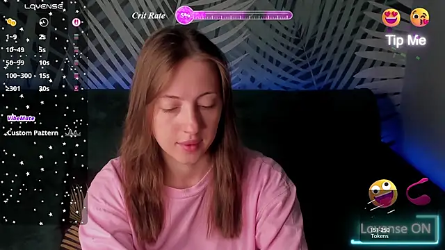 ChristyCrayme online show from 14, 7, 2026