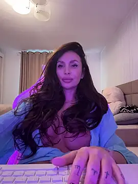 LunaBex online show from 15, 11, 2025