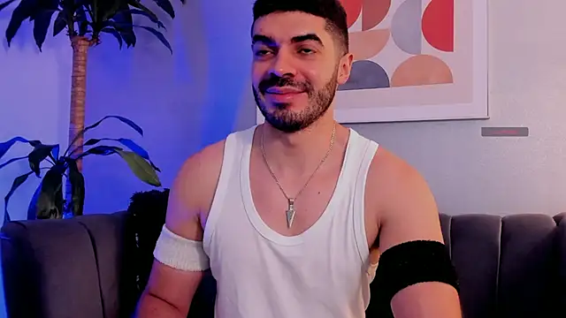 Snapshot of AxelThompson_ chatting on 4, 12, 2025 AxelThompson online show from 4, 12, 2025