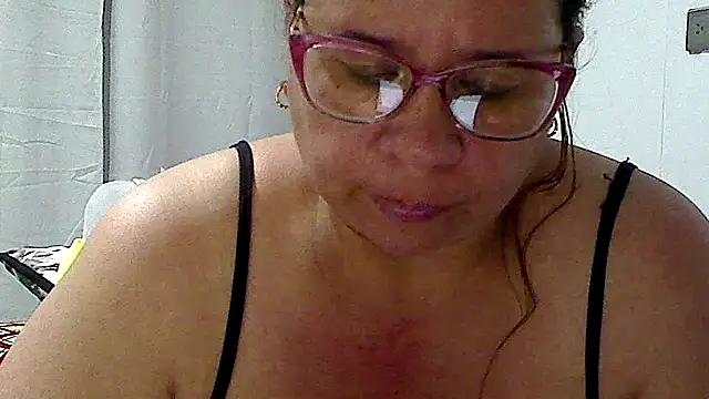 luciana69hot online show from 28, 3, 2026