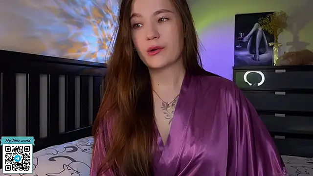 mia here online show from 17, 10, 2025