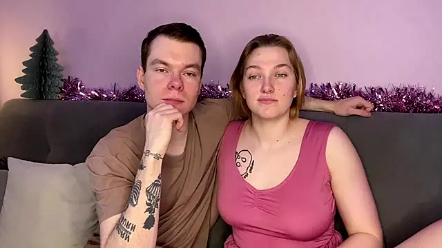 julielourens online show from 15, 12, 2025