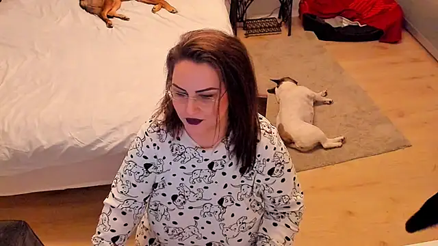 Snapshot of Squirt_Kimm chatting on 14, 11, 2025 Squirt Kimm online show from 14, 11, 2025