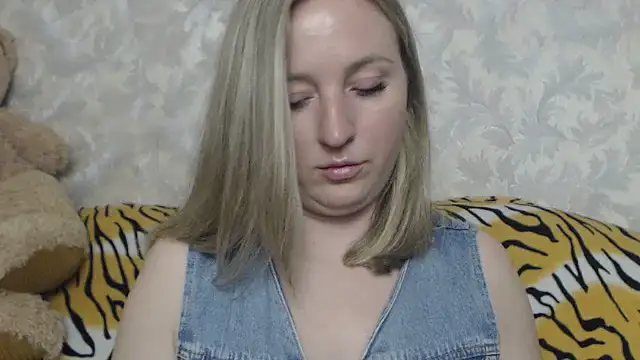 hotsteacher online show from 25, 6, 2026