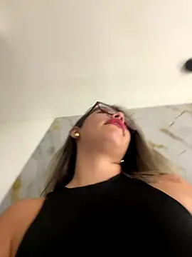 sara calderon online show from 11, 9, 2025