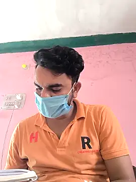 Snapshot of Riyansh_mehta chatting on 4, 10, 2025 Riyansh mehta online show from 4, 10, 2025