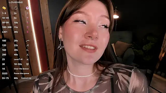 Ash Hasmy online show from 8, 10, 2025