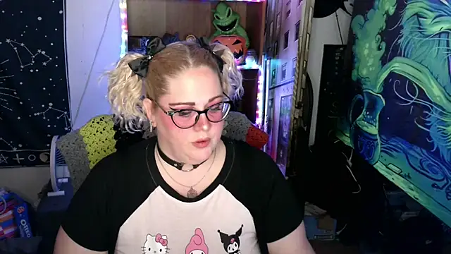 Kinky Witch online show from 17, 4, 2026