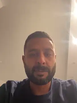 anaahmed30 online show from 2, 12, 2025