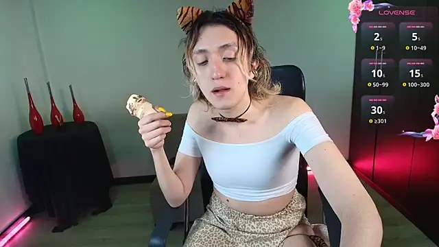 Snapshot of Axel-xoxo chatting on 18, 10, 2025 Axel-xoxo online show from 18, 10, 2025